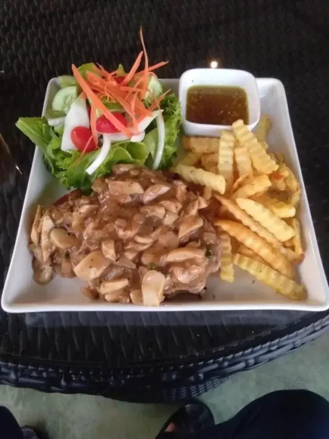 Дой-Сакет: Baan Chai Thung