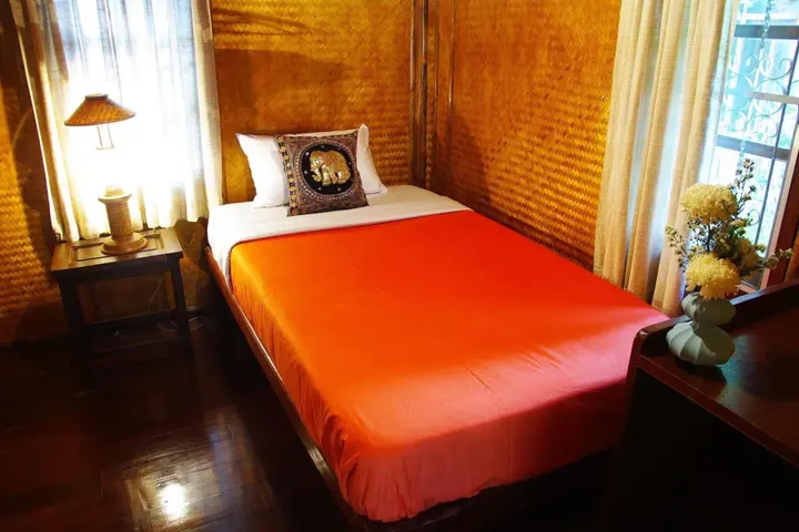 Май-Ай: Areeya Phuree Resort