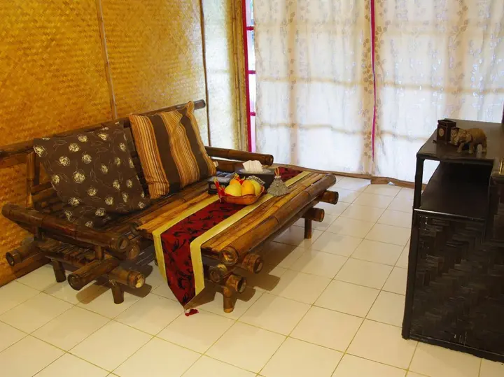 Май-Ай: Areeya Phuree Resort