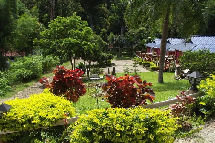 Мэхонгсон: Phuchomjan Resort