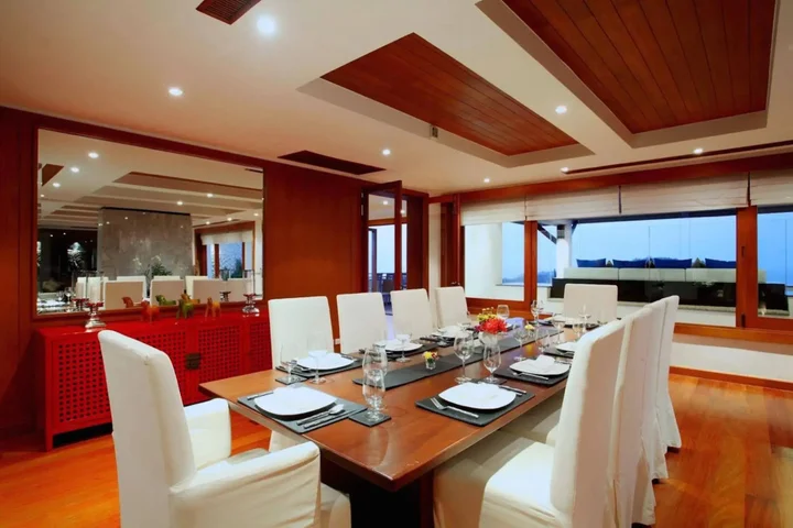 Тхаланг: Villa Yang Som