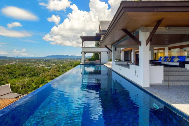 Тхаланг: Villa Yang Som