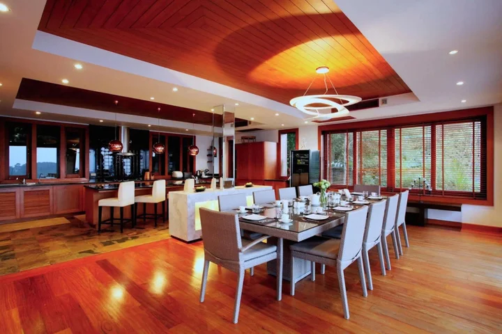 Тхаланг: Villa Yang Som