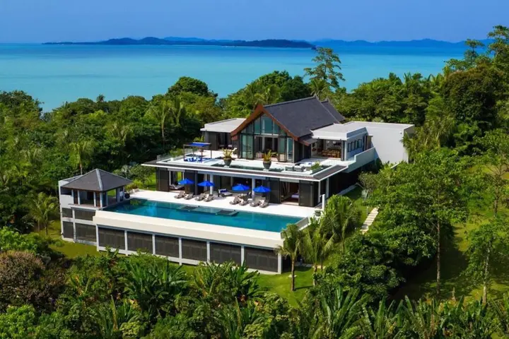 Тхаланг: Villa Padma