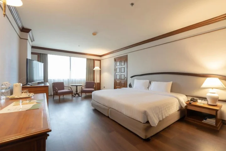 Накхонситхаммарат: Twin Lotus Hotel