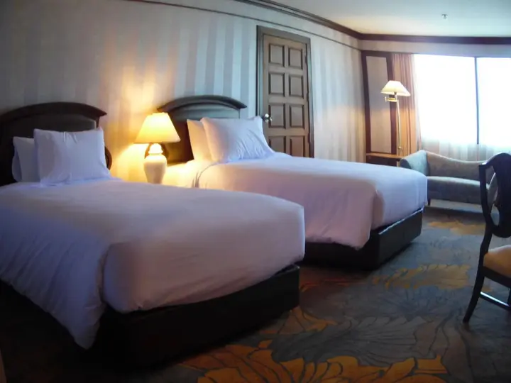 Накхонситхаммарат: Twin Lotus Hotel