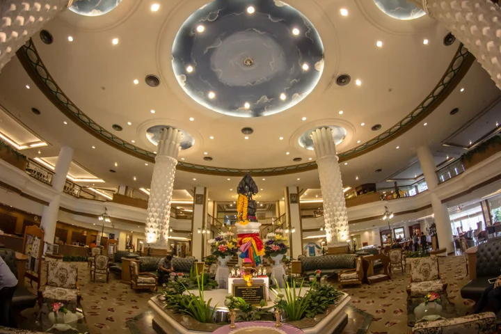 Накхонситхаммарат: Twin Lotus Hotel