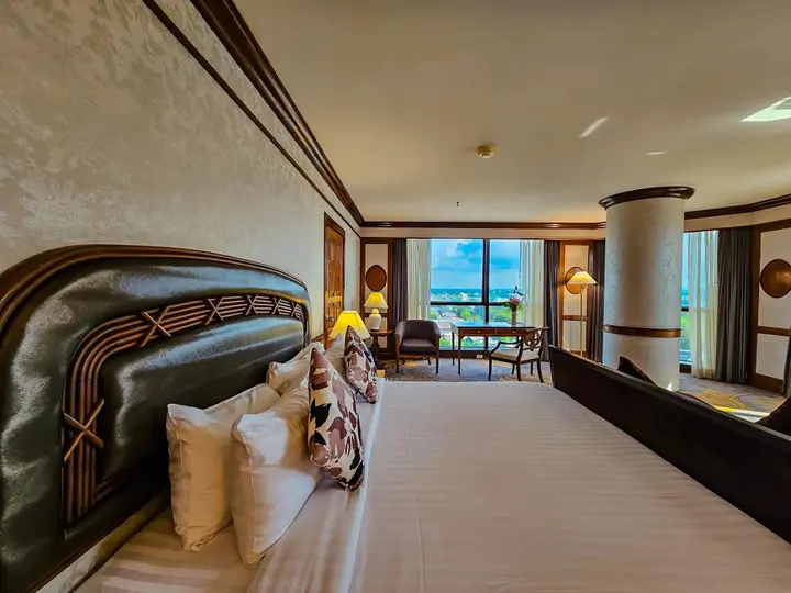 Накхонситхаммарат: Twin Lotus Hotel