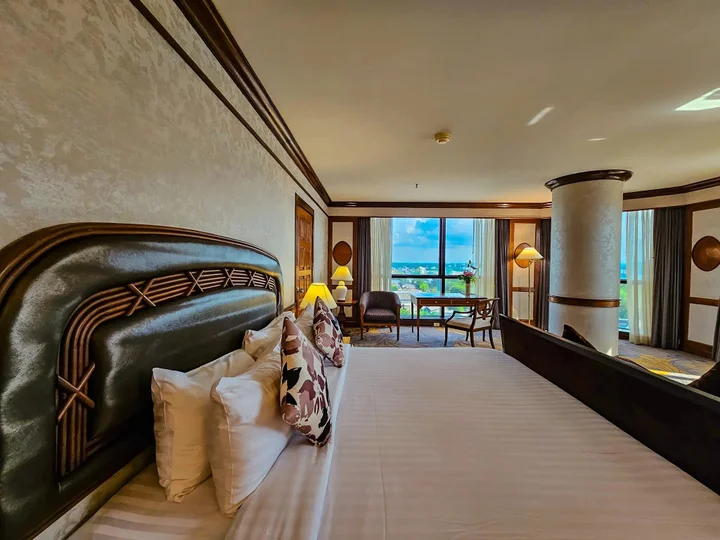 Накхонситхаммарат: Twin Lotus Hotel