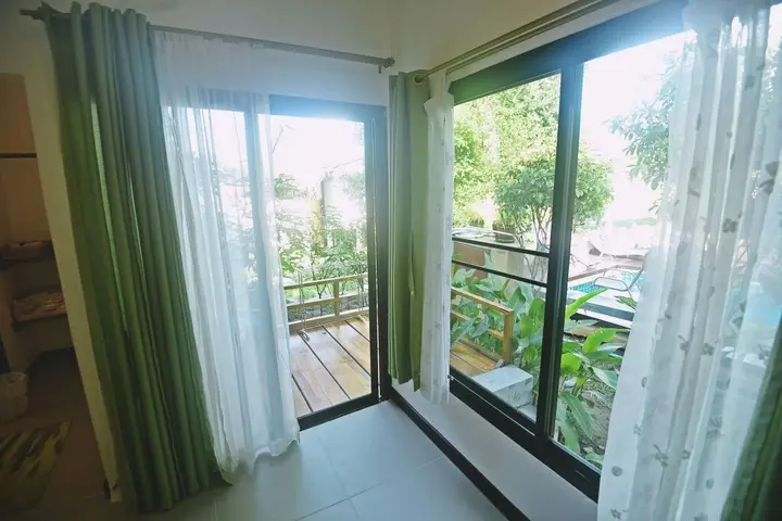 Паи: Family House at Pai