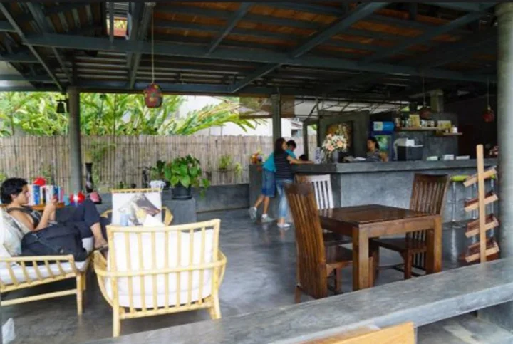 Паи: Family House at Pai