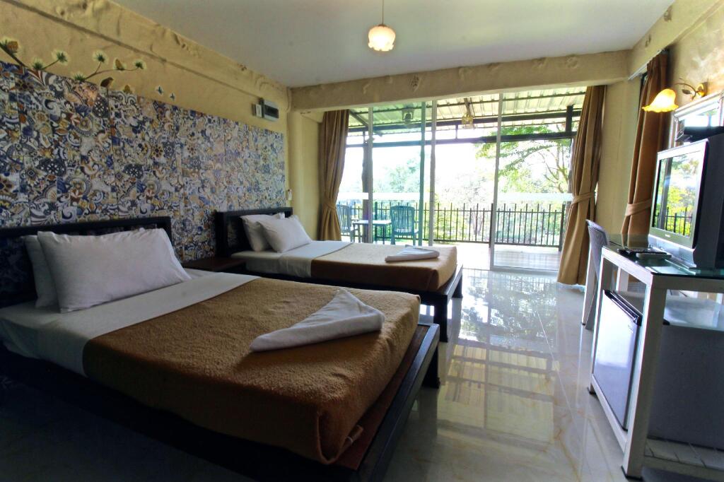 Сай Йок: Yoko River Kwai Resort