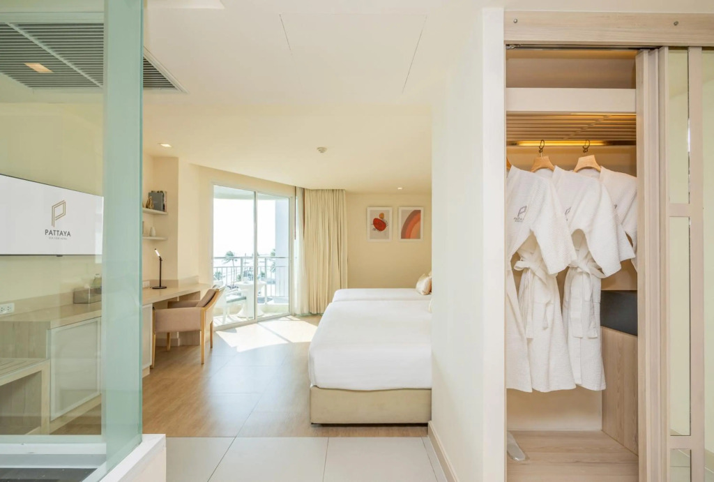 Паттайя: Pattaya Sea View Hotel