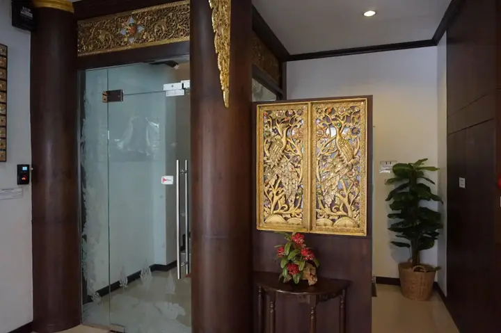 Кхонкэн: The Next Grand Hotel