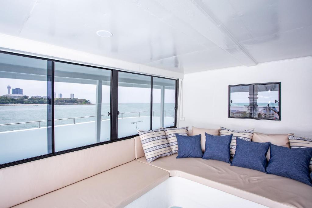 Паттайя: Royal Wing Suites & Spa Pattaya