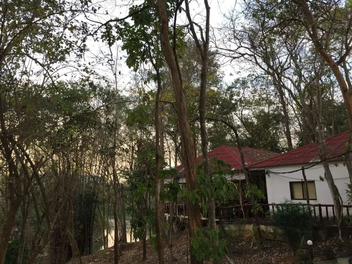 Сай Йок: Saiyok River House