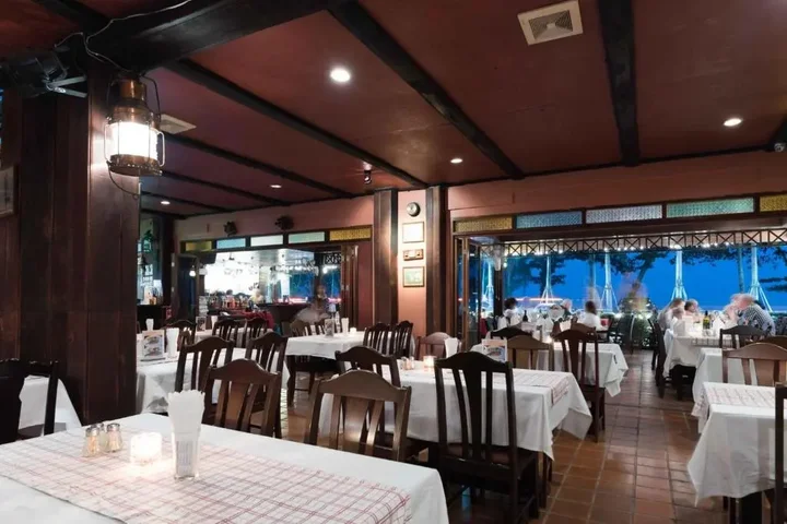 Паттайя: Jomtien Boathouse
