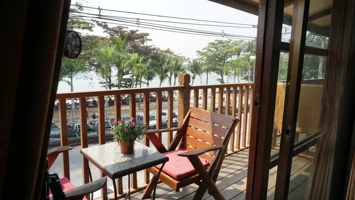 Паттайя: Jomtien Boathouse