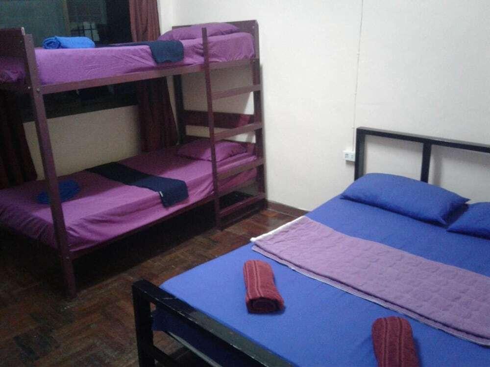 Бангкок: Yaya Guesthouse - Hostel