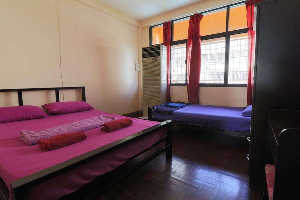 Бангкок: Yaya Guesthouse - Hostel