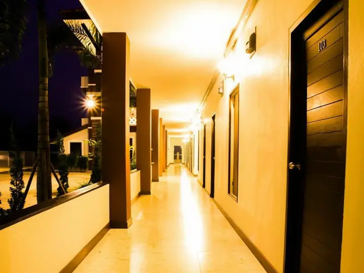 Mana Hotel — фото 1