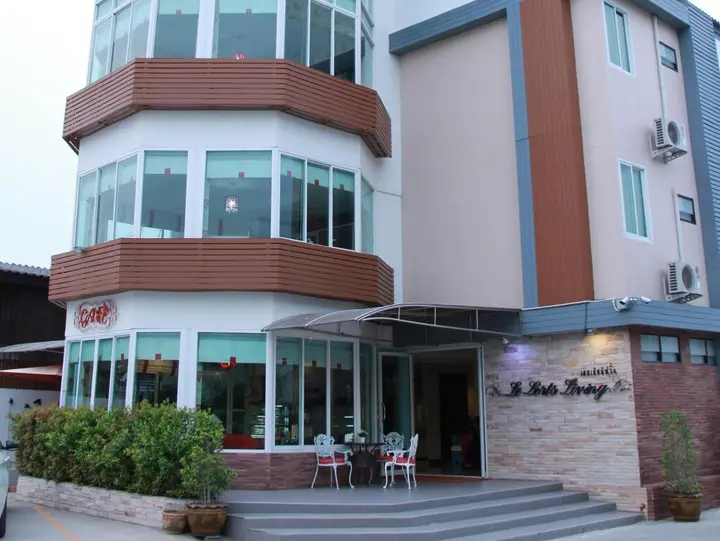 Кхонкэн: Hotel Le Lerts Living