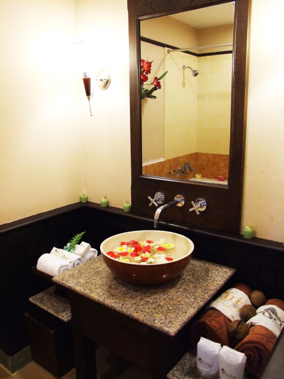 Паттайя: Sarita Chalet & Spa