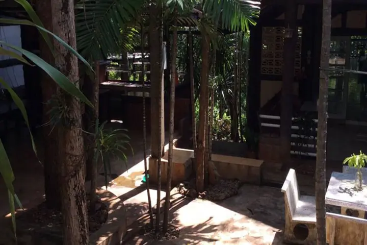 Сай Йок: Sam's Jungle Guesthouse