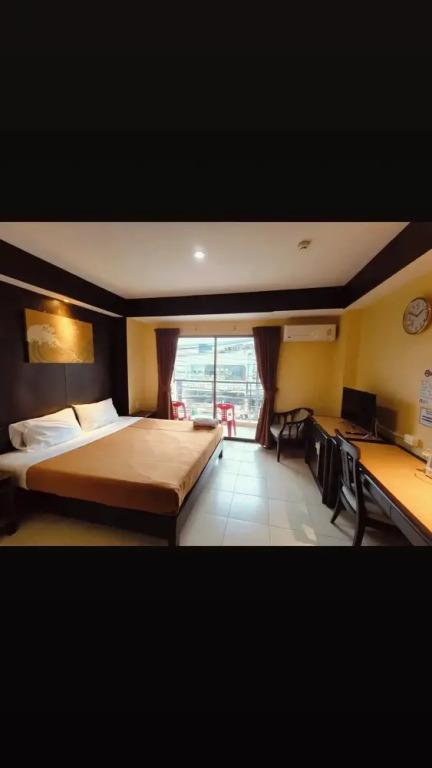 Кату: Starbeach Guest House