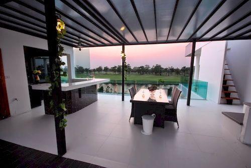 Банг Пхли: Aria Lake and Golf Villa