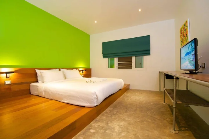 Остров Тау: Mint Hotel