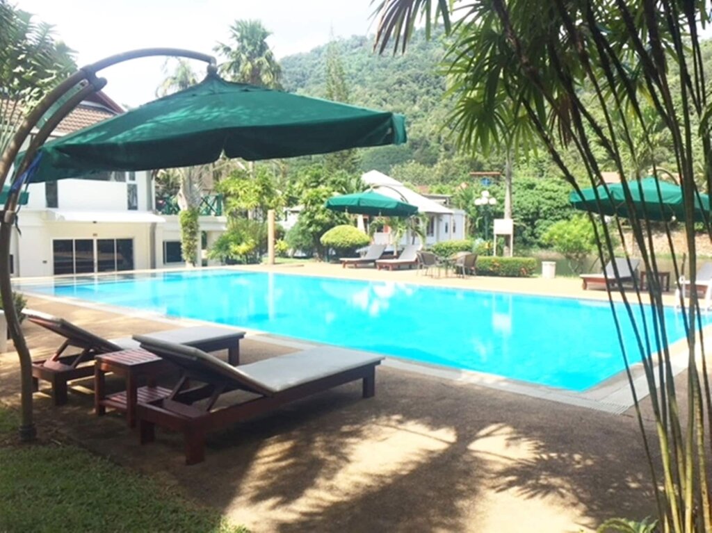 Кату: Serenity Lakeside Resort