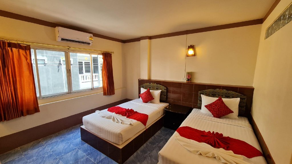 Кату: Vech Guesthouse