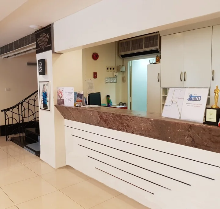 Бангкок: Studio Sukhumvit 18 by iCheck Inn