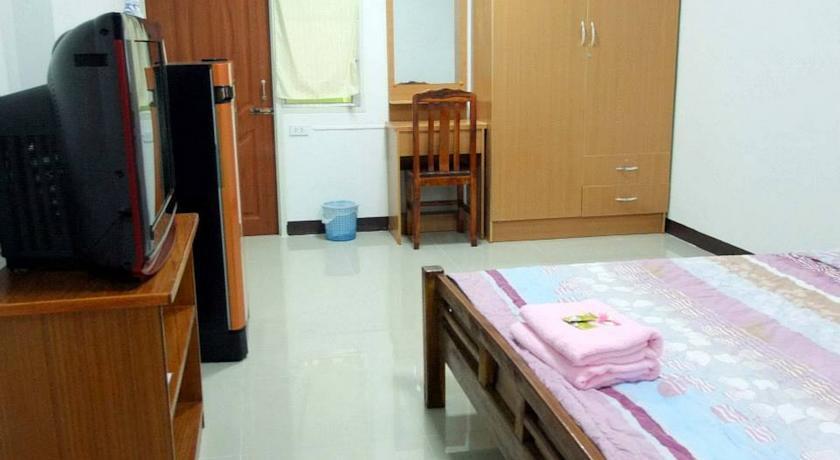 Кхлонг-Янг: Green Place Apartment