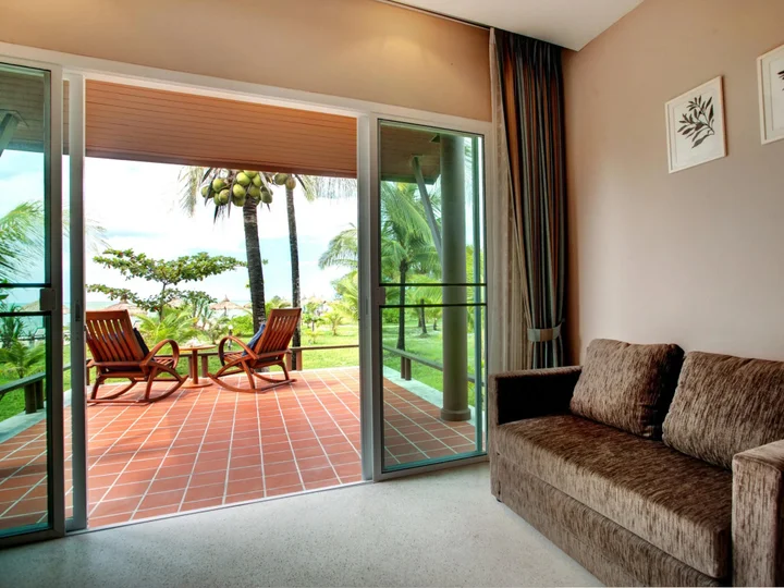 Ко-Ко-Као: C&N Kho Khao Beach Resort (SHA Plus+)