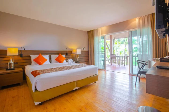 Ко-Ко-Као: C&N Kho Khao Beach Resort (SHA Plus+)