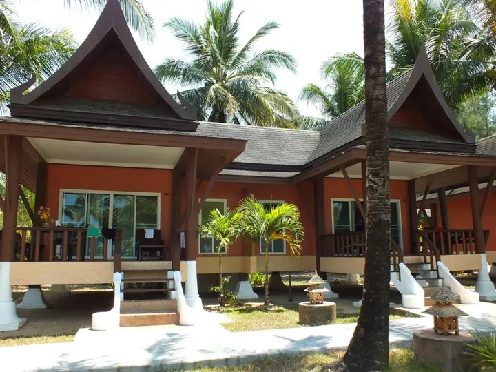 Ко-Ко-Као: C&N Kho Khao Beach Resort (SHA Plus+)