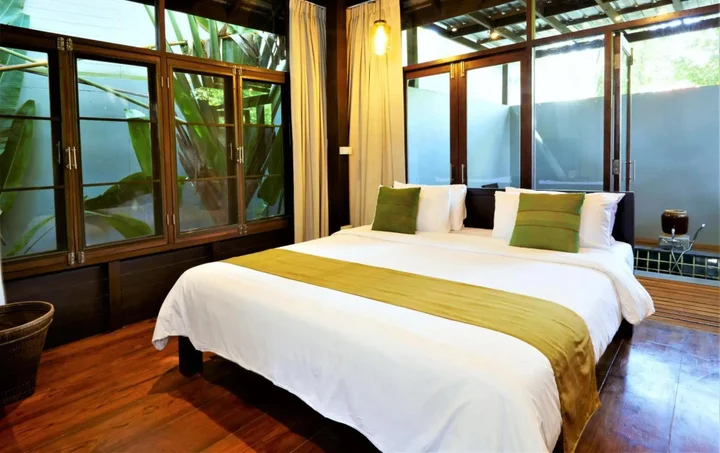 Паи: The Quarter Hotel