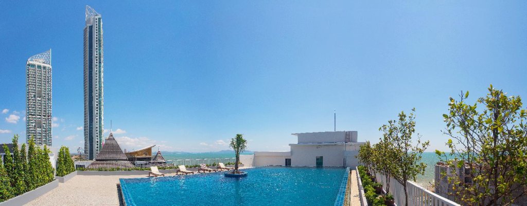На Чом Тхиан: Rodina Beach Hotel
