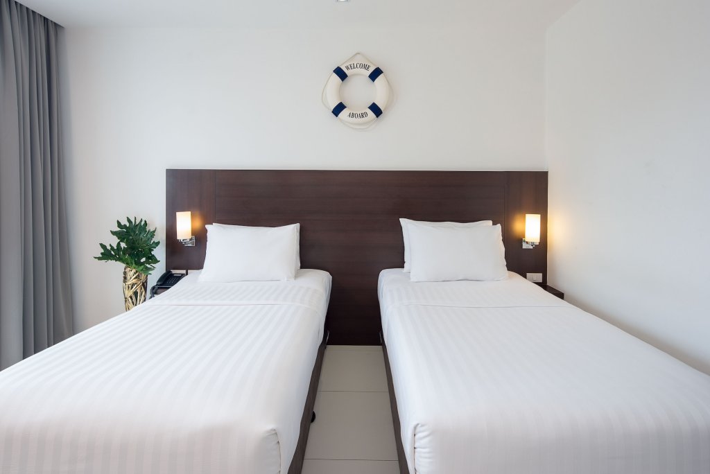 На Чом Тхиан: Rodina Beach Hotel
