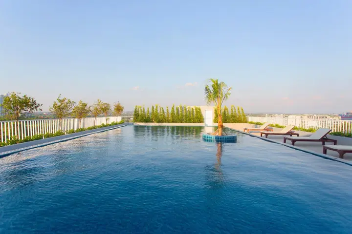 На Чом Тхиан: Rodina Beach Hotel