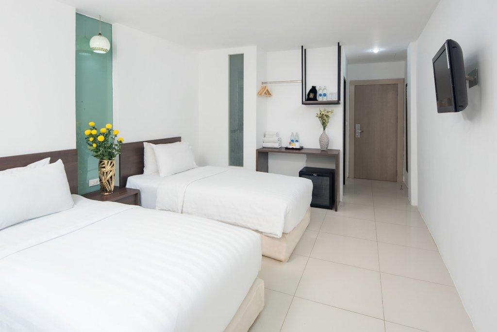 На Чом Тхиан: Rodina Beach Hotel