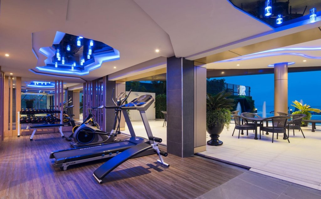 На Чом Тхиан: Rodina Beach Hotel
