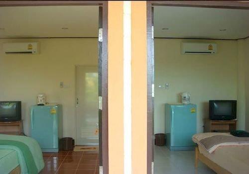 Ко-Лан: Kanchanaporn resort