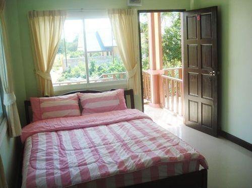 Ко-Лан: Kanchanaporn resort