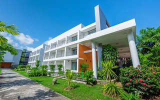 Кату: Tuana Hotels The Natural Resort