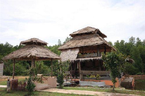 Краби: Amazon Bungalow