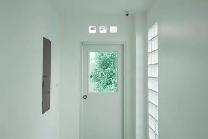 Краби: The 9th House - Hostel