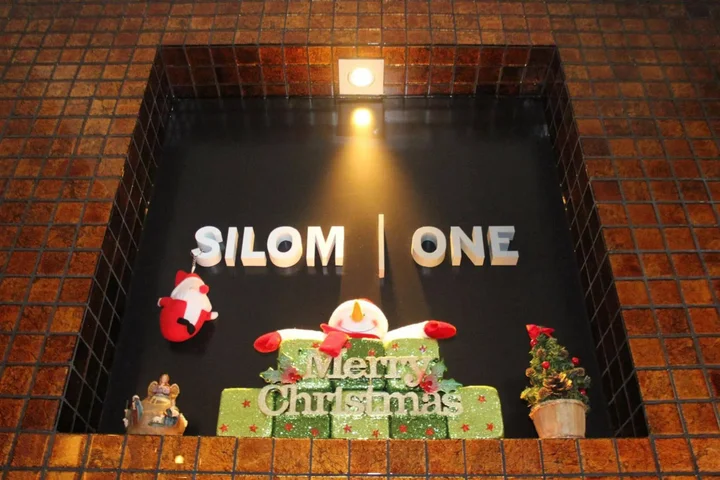 Бангкок: Silom One